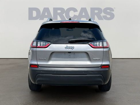 Used 2020 Jeep Cherokee Latitude Plus AWD/4WD image 4