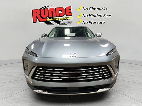 Used 2024 Buick Envision Preferred image 9