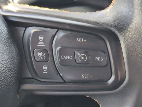 Used 2024 Jeep Wrangler Sport S image 20