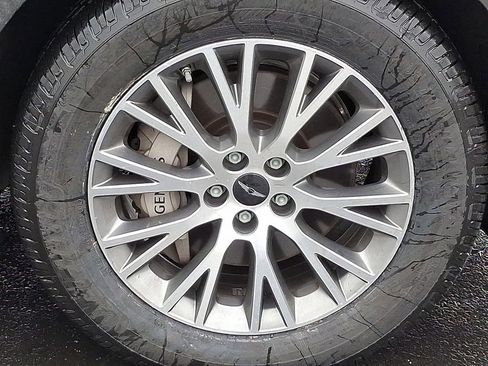 Used 2025 Genesis GV80 2.5T Standard image 8