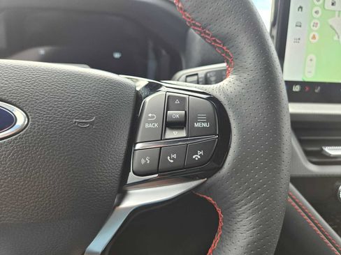 Used 2025 Ford Explorer ST-Line w/ Premium Package RWD image 32