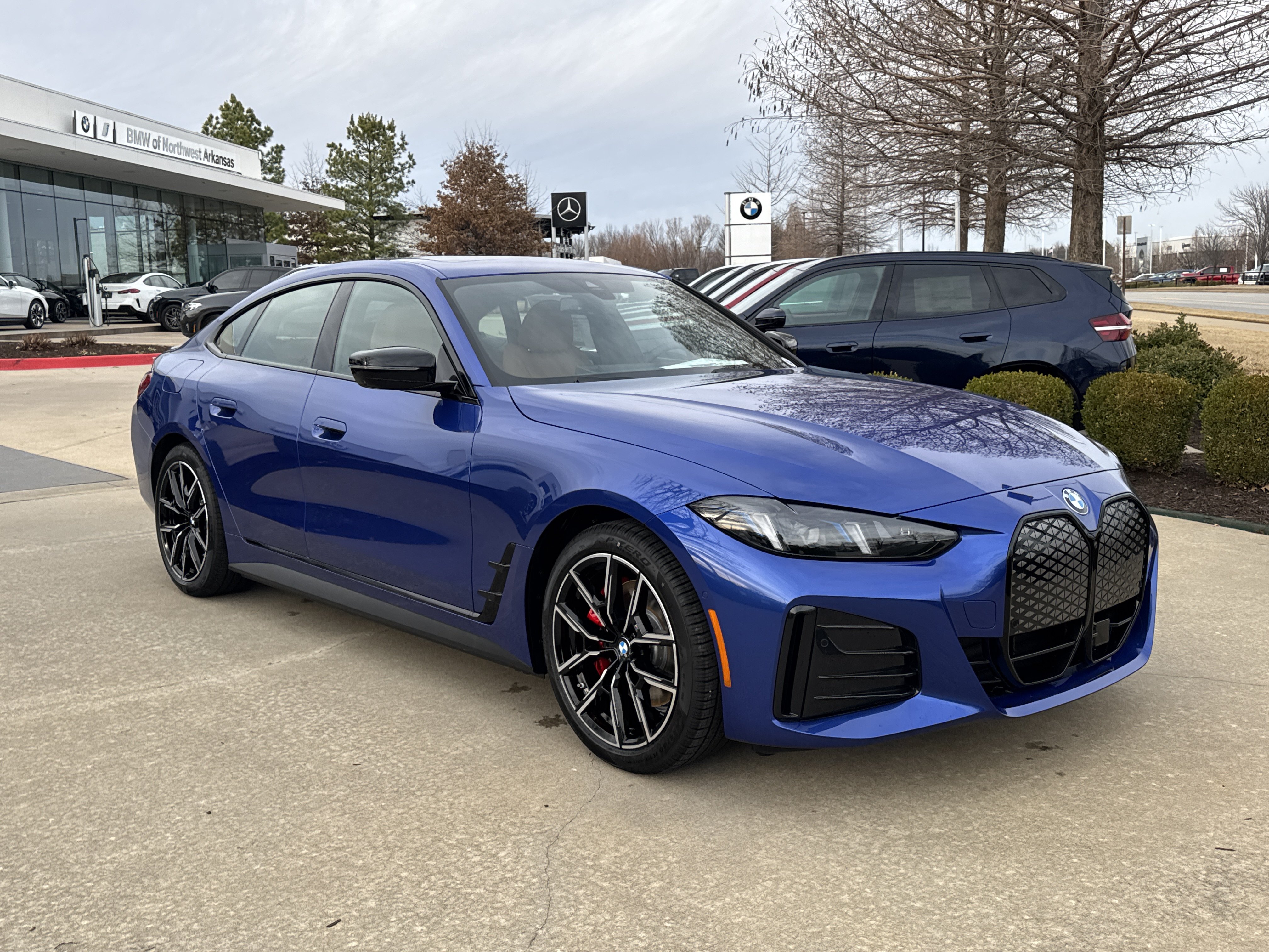 New 2026 BMW i4 xDrive40i w/ M Sport Package AWD/4WD image 6
