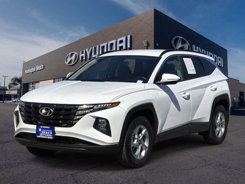 Used 2023 Hyundai Tucson SEL w/ Winter Package AWD/4WD image 1