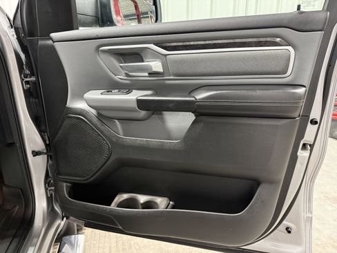 Used 2020 RAM 1500 Big Horn image 8