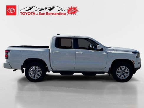 Used 2023 Nissan Frontier SV w/ Technology Package image 6