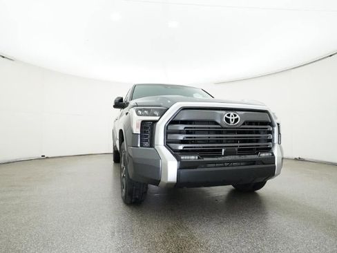 New 2026 Toyota Tundra Limited AWD/4WD image 30