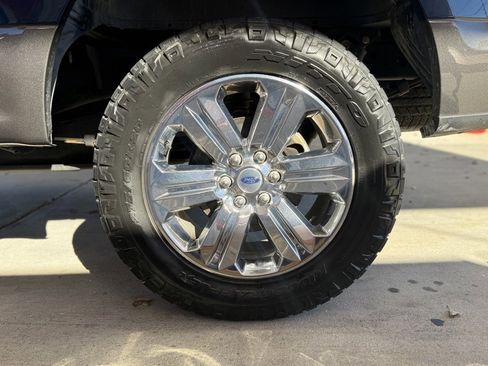 Used 2018 Ford F150 XLT w/ Equipment Group 302A Luxury image 11