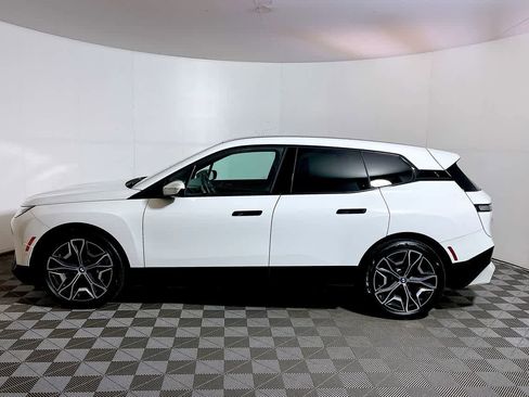 Used 2023 BMW iX M60 w/ Executive Package image 5