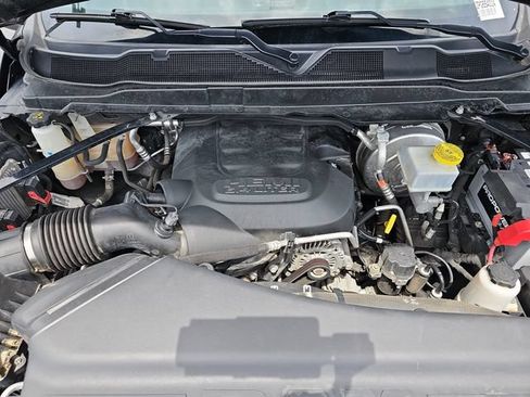 Used 2023 RAM 2500 Tradesman AWD/4WD image 32