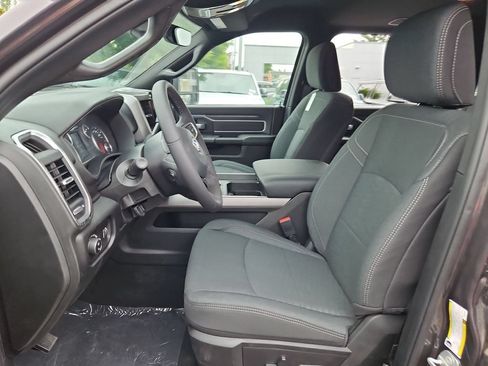 New 2026 RAM 2500 Big Horn AWD/4WD image 12
