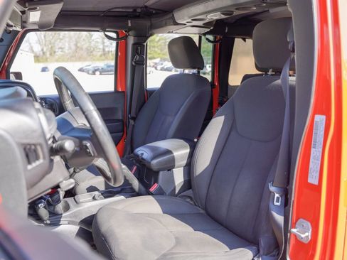 Used 2015 Jeep Wrangler Unlimited Sport w/ Quick Order Package 23S image 22