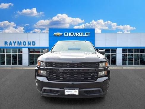 Used 2021 Chevrolet Silverado 1500 Custom w/ LPO, Dark Essentials Package AWD/4WD image 8