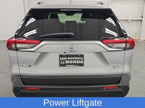 Used 2025 Toyota RAV4 XLE Premium AWD/4WD image 8