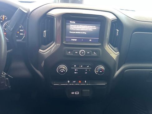 Used 2021 Chevrolet Silverado 1500 Custom Trail Boss image 22