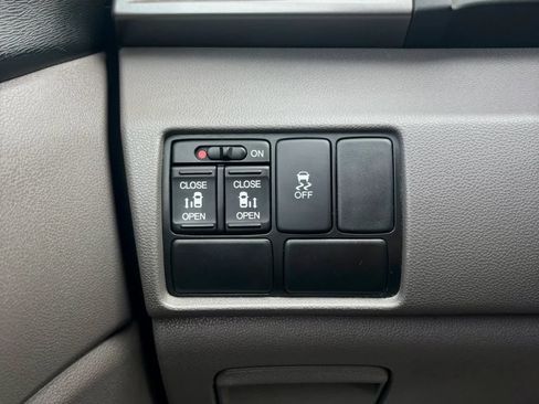 Used 2015 Honda Odyssey EX image 34