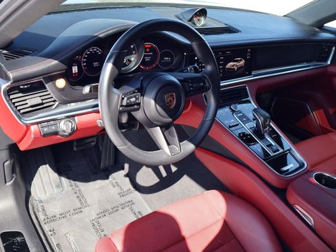 Certified 2023 Porsche Panamera Platinum Edition RWD image 4