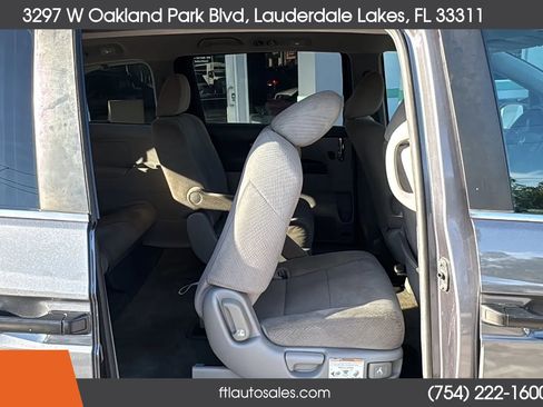 Used 2014 Honda Odyssey LX image 28