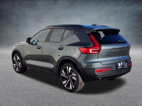 New 2026 Volvo XC40 B5 Ultra w/ Climate Package image 5