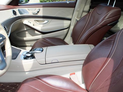 Used 2018 Mercedes-Benz S 560 4MATIC Sedan image 67