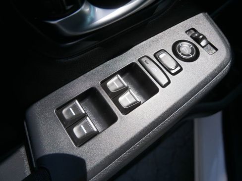 Used 2025 Honda Pilot Sport image 15