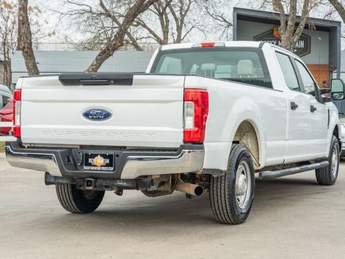 Used 2019 Ford F250 XL image 6