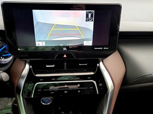 Used 2021 Toyota Venza XLE w/ Softex Package AWD/4WD image 31