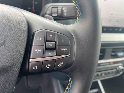 New 2025 Ford Maverick Lobo image 17