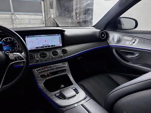 Used 2021 Mercedes-Benz E 350 Sedan w/ Premium Package image 31
