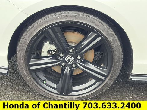 Used 2024 Honda Accord Sport image 30