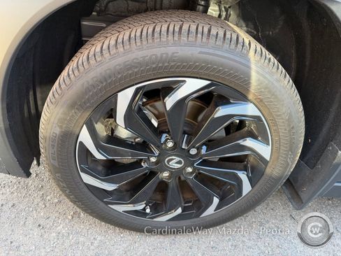 Used 2025 Lexus UX 300h FWD w/ Accessory Package (Z2) image 7