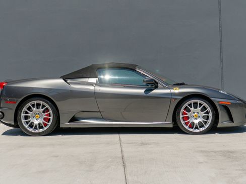Used 2005 Ferrari F430 Spider RWD image 6