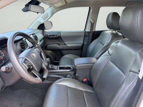 Used 2023 Toyota Tacoma SR AWD/4WD image 10