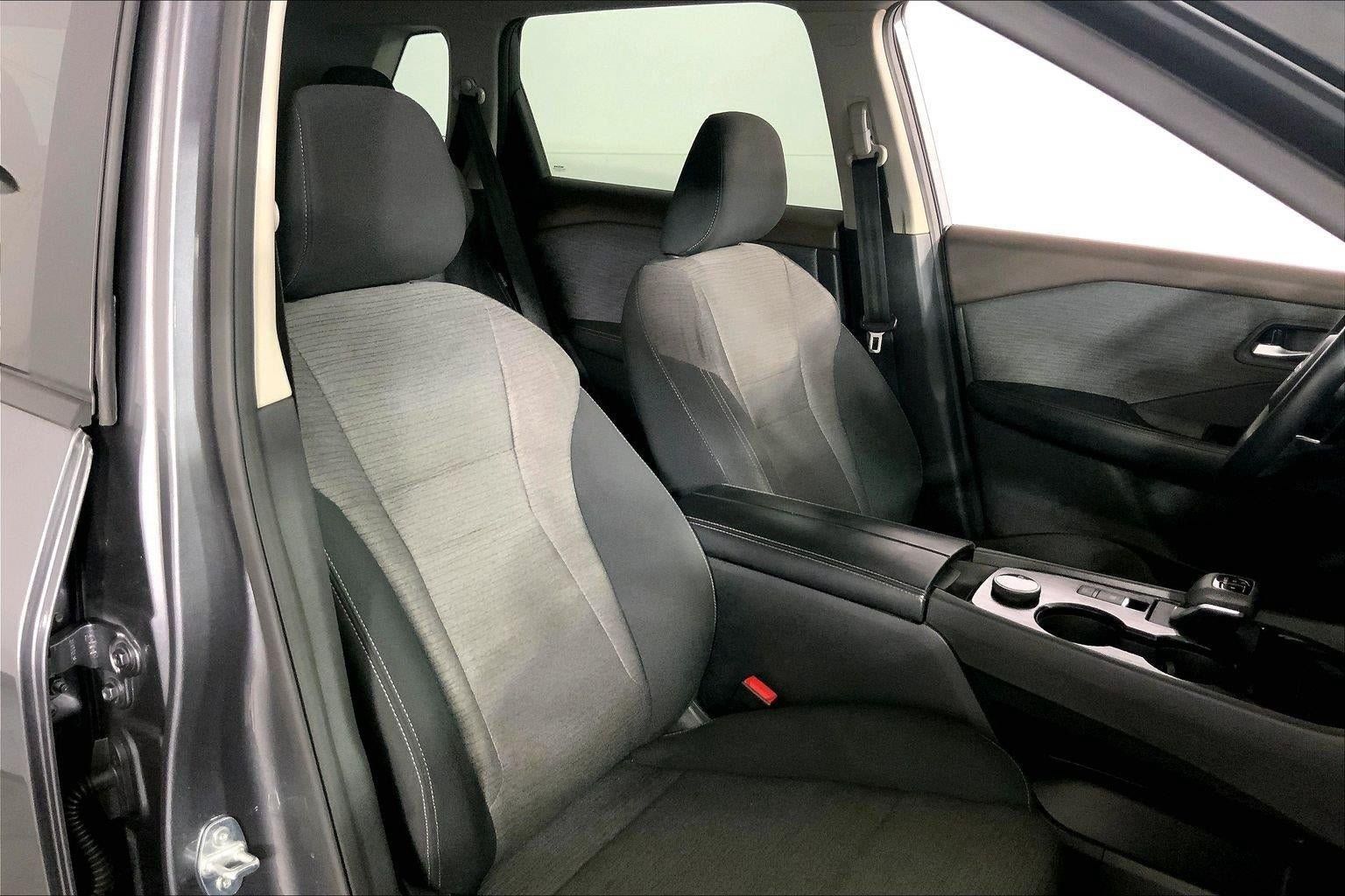 Used 2023 Nissan Rogue SV AWD/4WD image 7