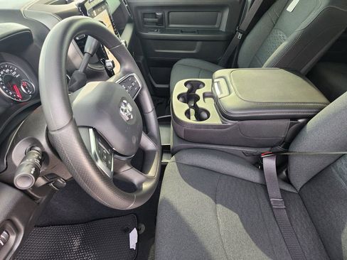 New 2026 RAM 3500 Tradesman AWD/4WD image 9