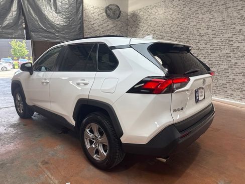 Used 2023 Toyota RAV4 XLE AWD/4WD image 5