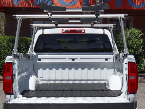 Used 2018 Chevrolet Colorado LT RWD image 8