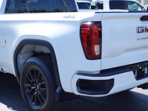 Used 2023 GMC Sierra 1500 Pro image 9