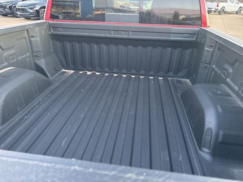 Used 2022 Chevrolet Silverado 1500 LT w/ All Star Edition Plus image 6