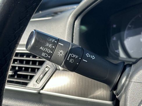 Used 2022 Honda Accord Sport image 17