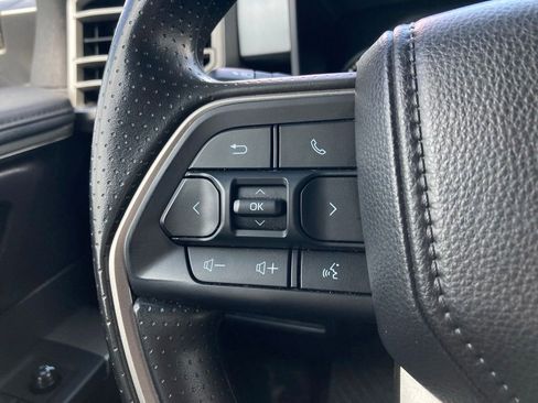 Certified 2025 Toyota Tundra SR5 AWD/4WD image 13