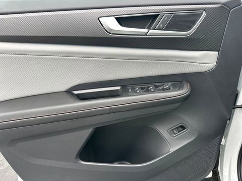 New 2026 Volkswagen Atlas Peak Edition AWD/4WD image 14
