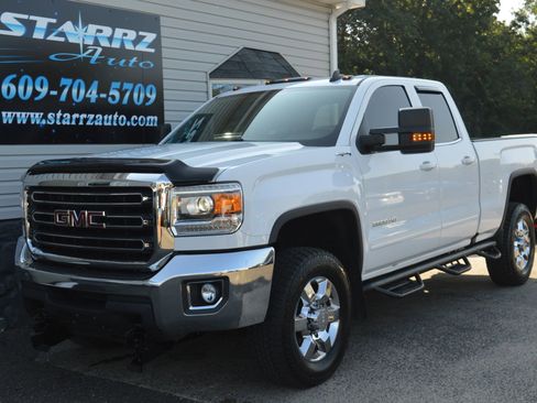 Used 2019 GMC Sierra 2500 SLE image 1