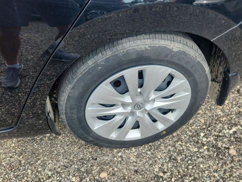 Used 2024 Nissan Sentra S FWD image 10