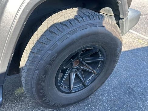 Used 2020 Jeep Wrangler Unlimited Sport AWD/4WD image 7