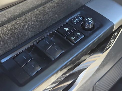 Used 2023 Toyota Tundra Limited w/ Power Package AWD/4WD image 18