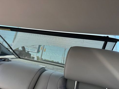 Used 2011 Lexus ES 350 image 40