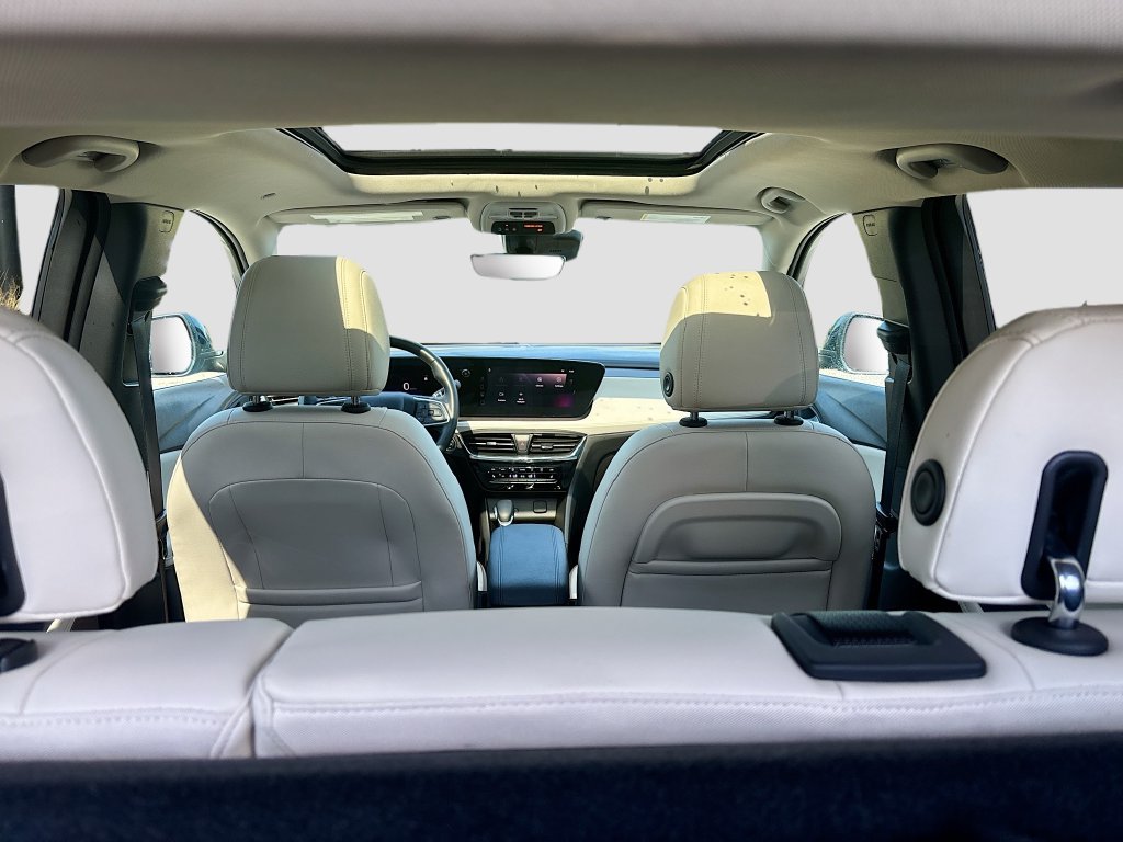 Used 2025 Buick Encore GX Avenir w/ Avenir Technology Package FWD image 25