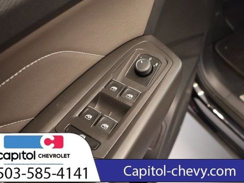 Used 2023 Volkswagen Atlas SE image 11