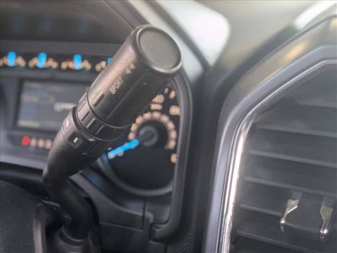 Used 2016 Ford F150 XLT w/ Equipment Group 301A Mid RWD image 11