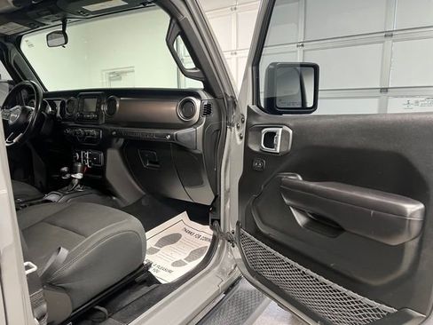 Used 2019 Jeep Wrangler Unlimited Sport S image 53